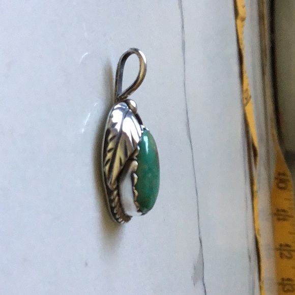 Navajo Indian Blue/Green Turquoise Pendant Sterling Silver - Picture 10 of 10